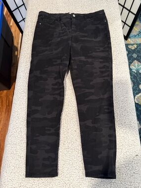 Sanctuary Black Camo Skinny Jeans